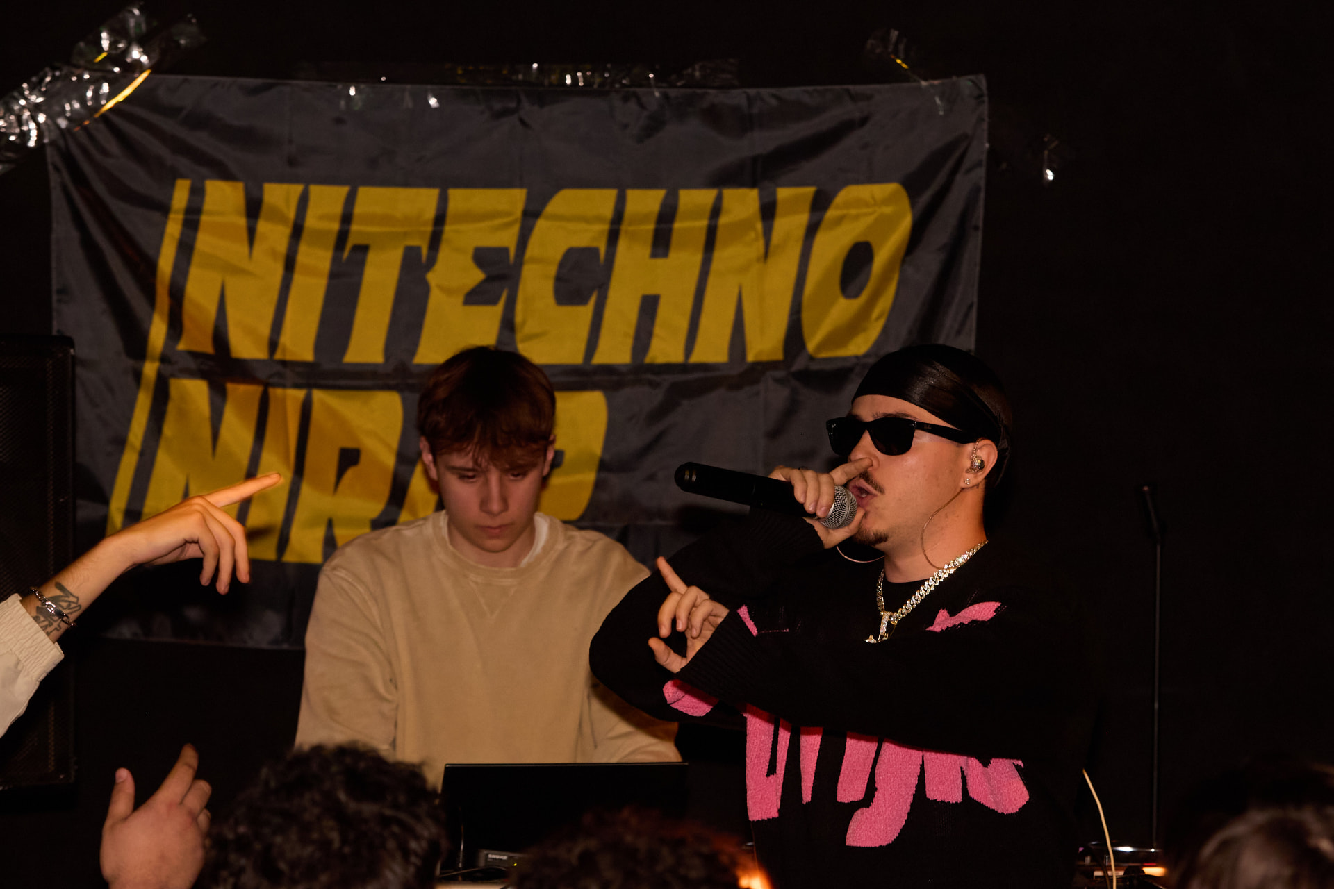 $AT en directo