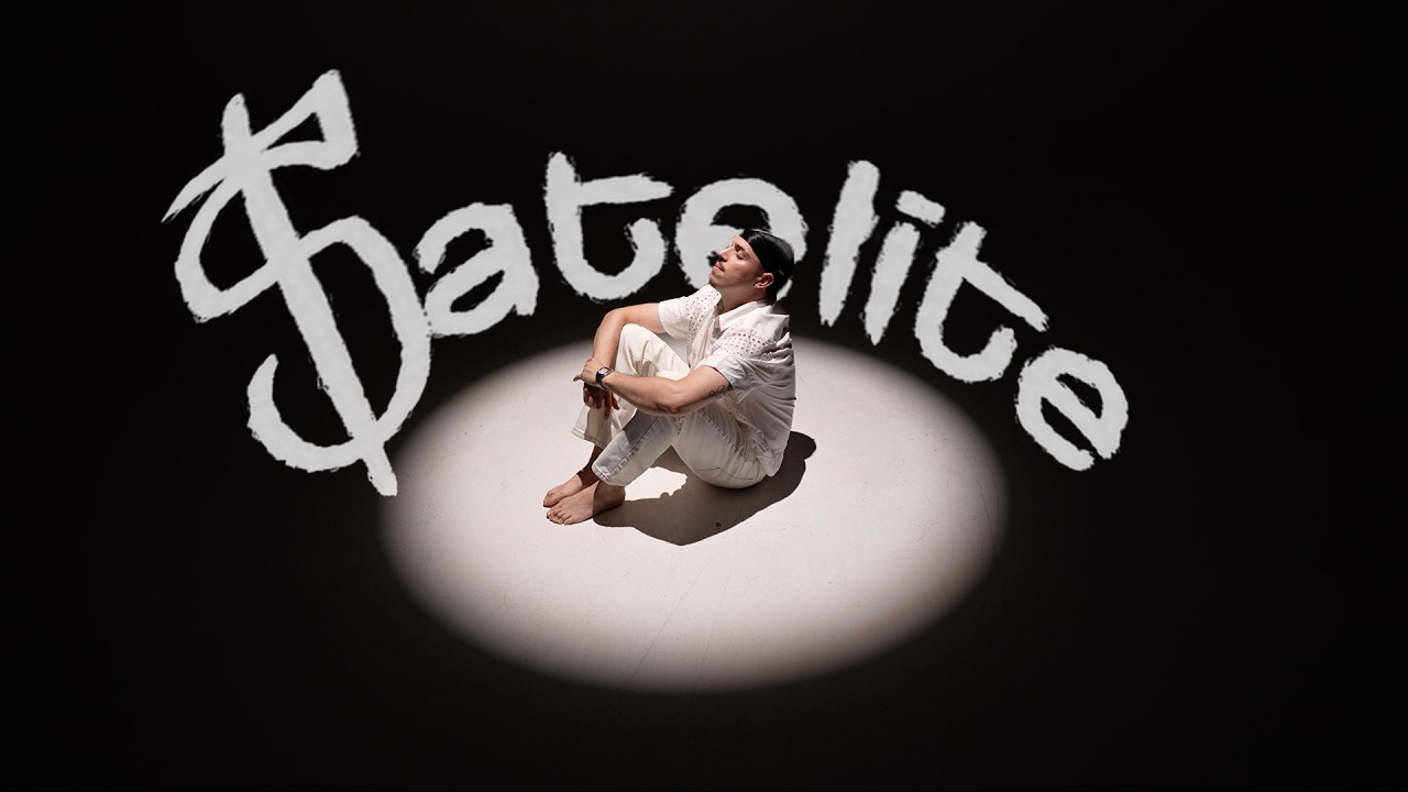 SATELITE